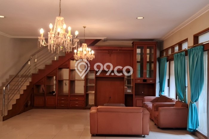 Dijual Rumah Premium dengan Fasilitas Sekitar Komplit di Cisarua, Bandung Barat Dijual Rumah Premium dengan Fasilitas Sekitar Komplit di Cisarua, Bandung Barat