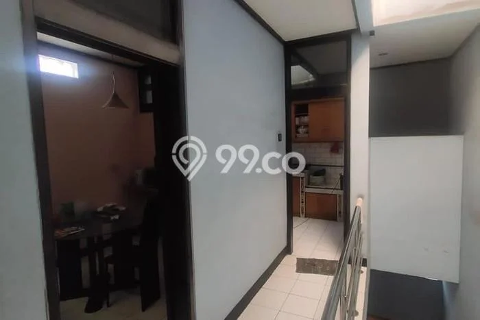 Ruko Dijual di Prime Area Bandung Luas 240m2 Ruko Dijual di Prime Area Bandung Luas 240m2
