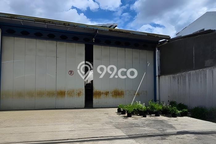 Gudang Dijual di Bandung LT 729m2 & LB 500m2 Lokasi Terbaik! Gudang Dijual di Bandung LT 729m2 & LB 500m2 Lokasi Terbaik!