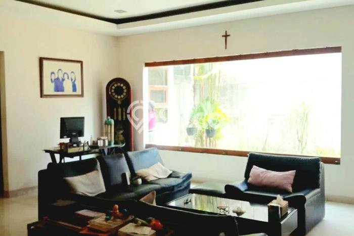 Hunian Elit LB 450m2 Siap Huni Desain Elegan di Setra Murni, Bandung Hunian Elit LB 450m2 Siap Huni Desain Elegan di Setra Murni, Bandung