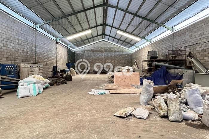 Dijual! Pabrik di Rancamanyar Bandung LT 6700m2 / LB 4200m2 Kawasan Strategis Dijual! Pabrik di Rancamanyar Bandung LT 6700m2 / LB 4200m2 Kawasan Strategis