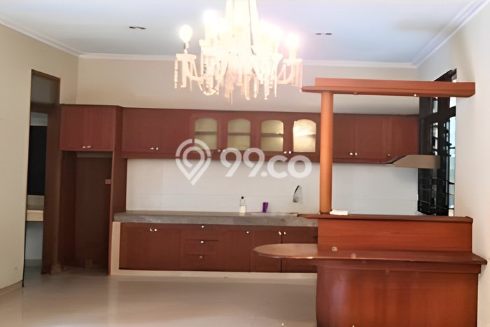 Dijual Rumah Premium dengan Fasilitas Sekitar Komplit di Cisarua, Bandung Barat Dijual Rumah Premium dengan Fasilitas Sekitar Komplit di Cisarua, Bandung Barat