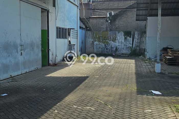 Unit Pabrik Dijual di Bandung LT 7800m2 & LB 2600m2 Unit Pabrik Dijual di Bandung LT 7800m2 & LB 2600m2