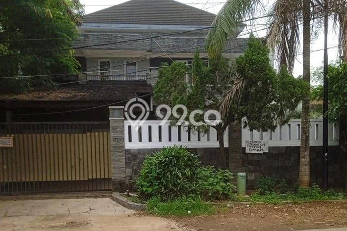 Rumah Disewakan Jakarta Timur LT 300m2 LB 500m2 Kawasan Pondok Kelapa Rumah Disewakan Jakarta Timur LT 300m2 LB 500m2 Kawasan Pondok Kelapa