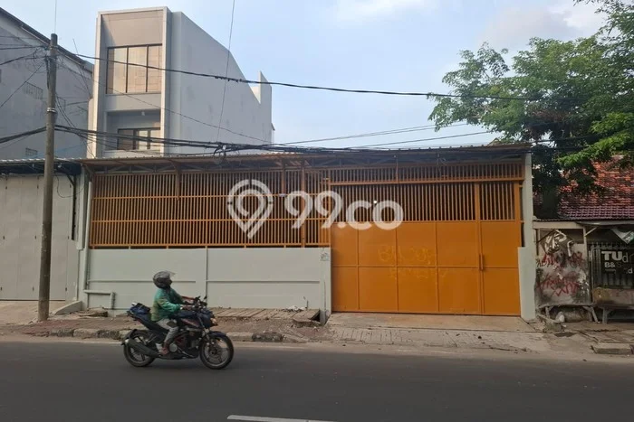 Gudang disewakan lokasi strategis Cengkareng Jakarta Barat 336m2 Gudang disewakan lokasi strategis Cengkareng Jakarta Barat 336m2
