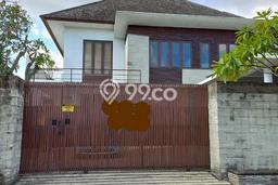 PRIME LOCATION! Rumah Berkembang di Kerobokan, Luas 600m2m² LB 650m2m² PRIME LOCATION! Rumah Berkembang di Kerobokan, Luas 600m2m² LB 650m2m²