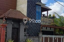 Rumah Semi Villa 2 Lantai SHM di Kerobokan Rumah Semi Villa 2 Lantai SHM di Kerobokan