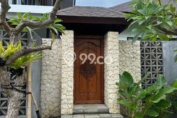 Jual Rumah Luas Elegan Dengan View Cantik di Jimbaran, Badung Jual Rumah Luas Elegan Dengan View Cantik di Jimbaran, Badung