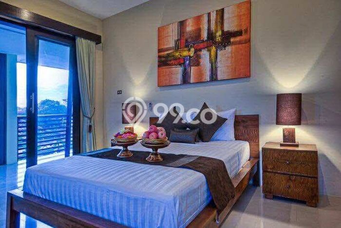 LOKASI TERBAIK! Vila Kawasan , Ukuran 400m2m², Area Strategis dengan jalan mudah LOKASI TERBAIK! Vila Kawasan , Ukuran 400m2m², Area Strategis dengan jalan mudah