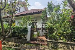 Dijual Rumah Mewah Megah Dengan View Cantik di Bintaro, Tangerang Selatan Dijual Rumah Mewah Megah Dengan View Cantik di Bintaro, Tangerang Selatan