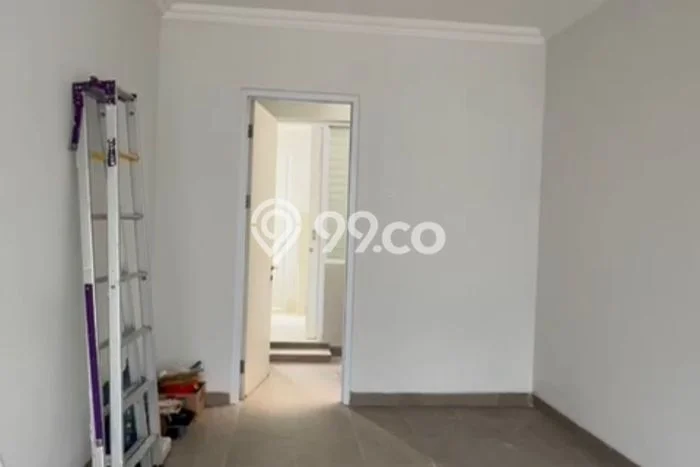 Rumah Luxury Modern Siap Huni di Gading Serpong Tangerang Rumah Luxury Modern Siap Huni di Gading Serpong Tangerang