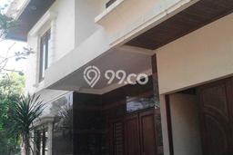 Ready to Use! Luxury House LT 840m2 Desain Modern di Kemang Ready to Use! Luxury House LT 840m2 Desain Modern di Kemang