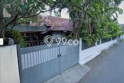 Dijual Rumah Luas Megah Dengan View Cantik di Kemang, Jakarta Selatan Dijual Rumah Luas Megah Dengan View Cantik di Kemang, Jakarta Selatan