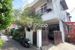 Jual Rumah Luas Elegan Dengan View Eksklusif di Kelapa Dua, Jakarta Barat Jual Rumah Luas Elegan Dengan View Eksklusif di Kelapa Dua, Jakarta Barat