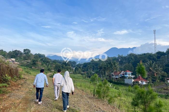 Lahan Strategis di Cisarua Dijual dengan Luas 400m2 Lahan Strategis di Cisarua Dijual dengan Luas 400m2