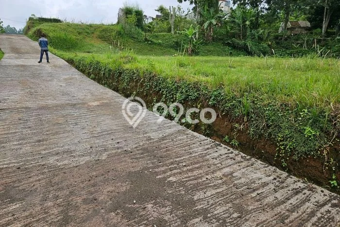 Tanah Strategis Dijual di Megamendung Bogor 300m2 Tanah Strategis Dijual di Megamendung Bogor 300m2