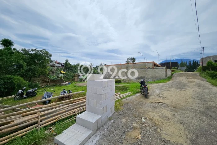 Dijual Tanah di Bogor, Luas 400m2 SHM Dijual Tanah di Bogor, Luas 400m2 SHM