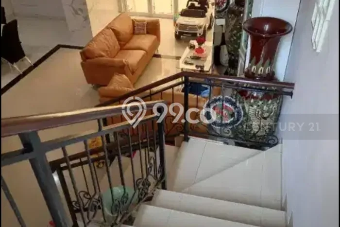 Rumah Elit LB 144m2 Siap Huni Desain Elegan di Kalideres, Jakarta Barat Rumah Elit LB 144m2 Siap Huni Desain Elegan di Kalideres, Jakarta Barat