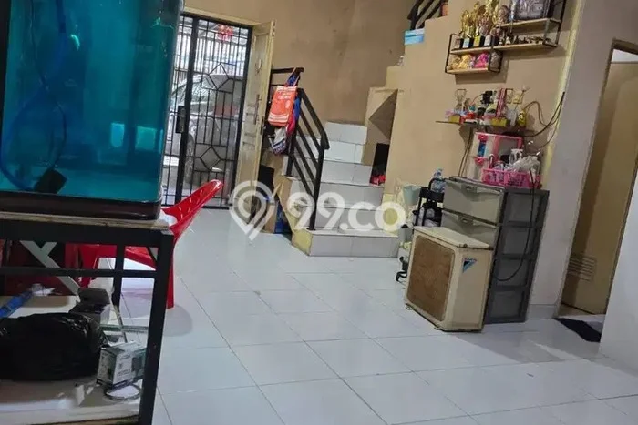 Hunian Nyaman Asri 2 KT Siap Huni di Taman Palem Jakarta Barat Hunian Nyaman Asri 2 KT Siap Huni di Taman Palem Jakarta Barat