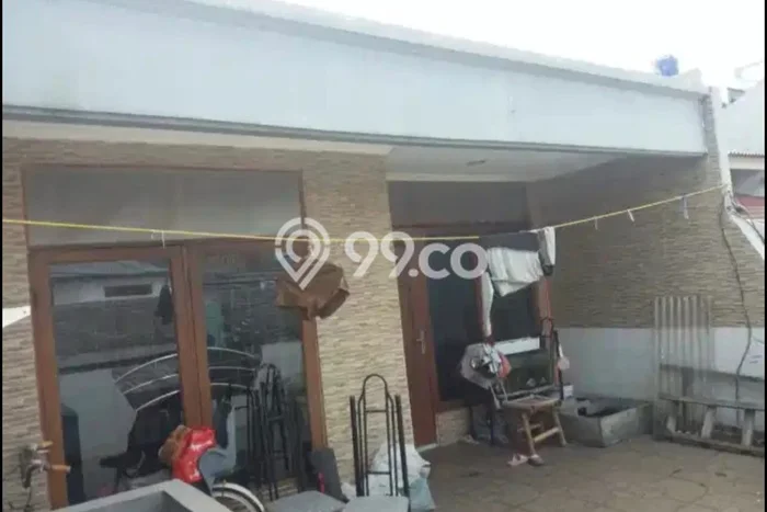 Rumah Modern 3 KT di Taman Kota Jakarta Barat Rumah Modern 3 KT di Taman Kota Jakarta Barat