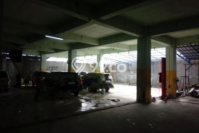 LOKASI PREMIUM! Gudang Kawasan Karawang Barat, Luas 3100m², Mainroad, Area Bisnis LOKASI PREMIUM! Gudang Kawasan Karawang Barat, Luas 3100m², Mainroad, Area Bisnis