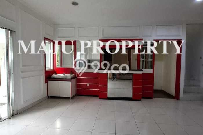 Rumah sewa siap pakai 4 KT di Cibubur, Bogor Rumah sewa siap pakai 4 KT di Cibubur, Bogor