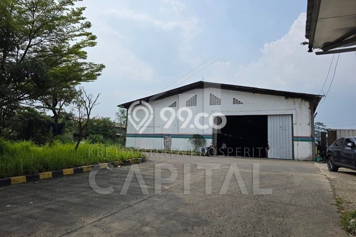 AREA BERKEMBANG! Gudang Disewakan Kawasan Leuwi Gajah, Luas 3105m², Siap Operasional AREA BERKEMBANG! Gudang Disewakan Kawasan Leuwi Gajah, Luas 3105m², Siap Operasional
