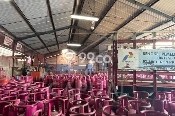 Gudang Bagus Dijual LB 500m2 Lokasi Strategis Bandung Area Cocok untuk Bisnis Gudang Bagus Dijual LB 500m2 Lokasi Strategis Bandung Area Cocok untuk Bisnis