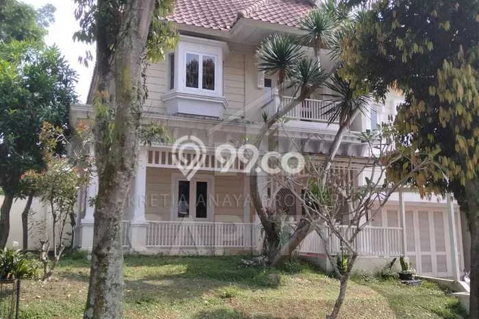 Rumah sewa siap pakai 5 KT di Kota Baru Parahyangan, Bandung Rumah sewa siap pakai 5 KT di Kota Baru Parahyangan, Bandung