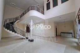 Dijual Rumah Mewah Megah Dengan View Eksklusif di Setra Duta, Bandung Dijual Rumah Mewah Megah Dengan View Eksklusif di Setra Duta, Bandung