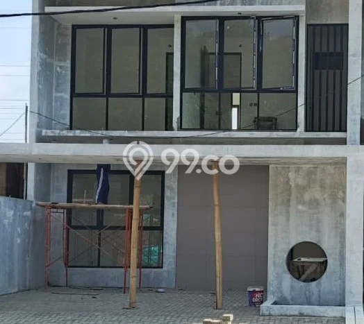 Rumah Luxury Modern Siap Huni di Setiabudi Bandung Rumah Luxury Modern Siap Huni di Setiabudi Bandung