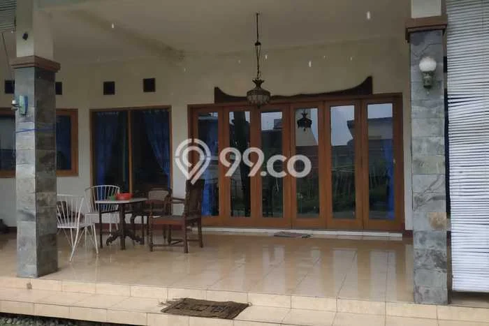 For Sale! Luxury House LT 1050m2 Desain Elegan di Sariwangi For Sale! Luxury House LT 1050m2 Desain Elegan di Sariwangi