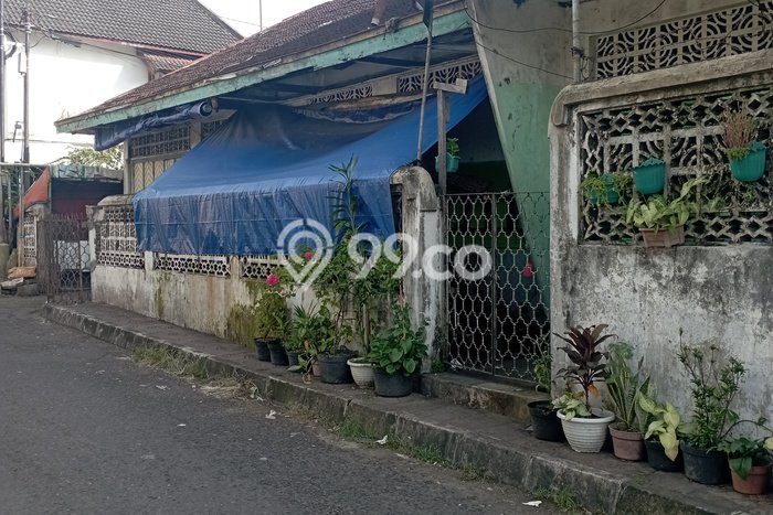 Tanah Dijual Lokasi Gondomanan, Yogyakarta dengan Luas Tanah 153m2 dan Status - Tanah Dijual Lokasi Gondomanan, Yogyakarta dengan Luas Tanah 153m2 dan Status -