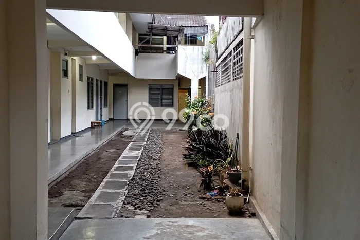 Hunian Mewah Siap Huni LT 448m2 di Gondokusuman, Yogyakarta Hunian Mewah Siap Huni LT 448m2 di Gondokusuman, Yogyakarta