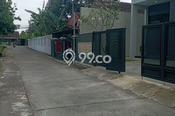 Dijual Rumah 4 Kamar Lokasi Ideal Nyaman dan Strategis di Sewon Dijual Rumah 4 Kamar Lokasi Ideal Nyaman dan Strategis di Sewon