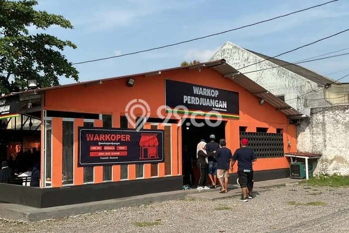 Ruko paling strategis disewakan di Umbulharjo Yogyakarta Ruko paling strategis disewakan di Umbulharjo Yogyakarta