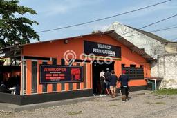 Ruko paling strategis disewakan di Umbulharjo Yogyakarta Ruko paling strategis disewakan di Umbulharjo Yogyakarta