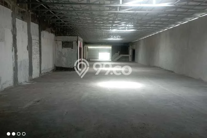Unit Gudang Dijual di Mlati Sleman Luas Tanah 1000m2, Luas Bangunan 700m2 Unit Gudang Dijual di Mlati Sleman Luas Tanah 1000m2, Luas Bangunan 700m2