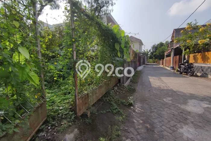 Tanah Dijual Lokasi Depok, Sleman dengan Luas Tanah 491m2 dan Status SHM Tanah Dijual Lokasi Depok, Sleman dengan Luas Tanah 491m2 dan Status SHM