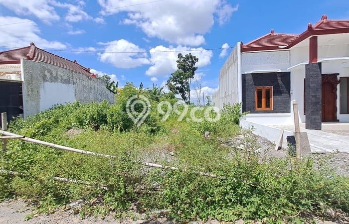 Tanah Strategis Dijual di Prambanan Klaten 114m2 Tanah Strategis Dijual di Prambanan Klaten 114m2