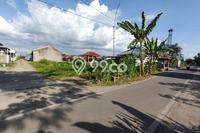 PRIME LOCATION! Tanah di Karangmalang, Luas 1046m², Cocok untuk Investasi PRIME LOCATION! Tanah di Karangmalang, Luas 1046m², Cocok untuk Investasi