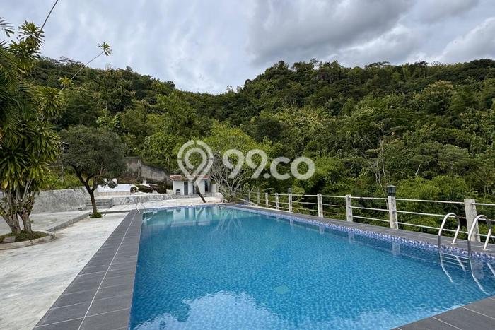 Hotel Strategis Kawasan Wonogiri, Luas 500m2m², Jalan Utama, Tingkat Keramaian Tinggi Hotel Strategis Kawasan Wonogiri, Luas 500m2m², Jalan Utama, Tingkat Keramaian Tinggi