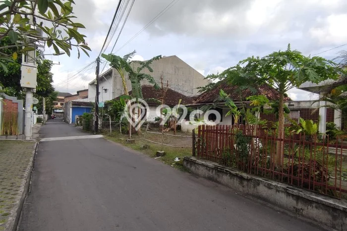 Tanah Strategis Dijual di Mergangsan Yogyakarta 1228m2 Tanah Strategis Dijual di Mergangsan Yogyakarta 1228m2