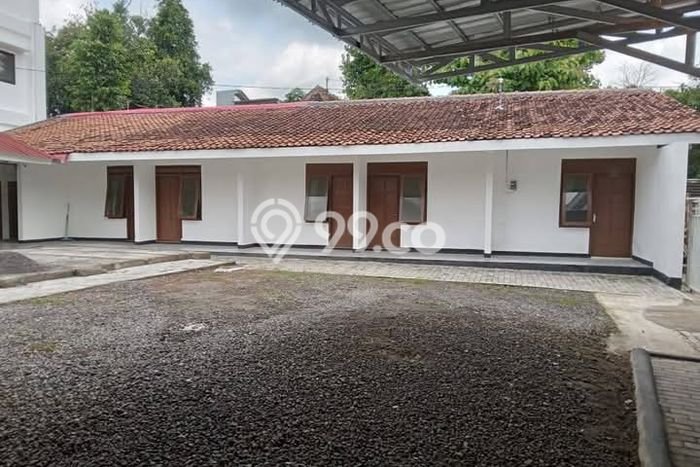 Kos-kosan Dijual di Depok, Sleman, 35 KT, 19 KM, Bangunan 250m2 Kos-kosan Dijual di Depok, Sleman, 35 KT, 19 KM, Bangunan 250m2