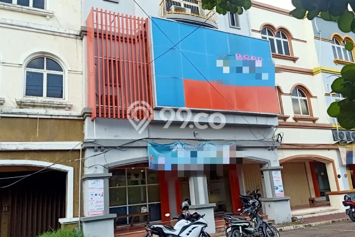 Ruko Dijual di Yogyakarta LT 136m2 & LB 408m2 Lokasi Terbaik! Ruko Dijual di Yogyakarta LT 136m2 & LB 408m2 Lokasi Terbaik!