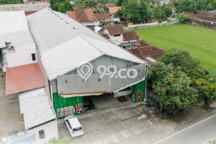 Gudang Komersial Disewakan di Banguntapan Bantul Luas 800m2 Gudang Komersial Disewakan di Banguntapan Bantul Luas 800m2