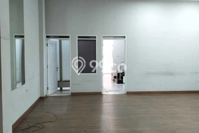 Disewakan Komersial di Sukajadi Bandung LT 300m2, LB 500m2 Disewakan Komersial di Sukajadi Bandung LT 300m2, LB 500m2