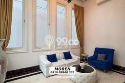 Rumah Mewah LB 1000m2 Siap Pakai Desain Elegan di Senayan, Jakarta Selatan Rumah Mewah LB 1000m2 Siap Pakai Desain Elegan di Senayan, Jakarta Selatan