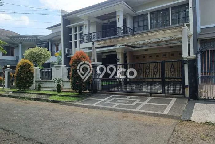 Dijual Rumah Premium dengan Fasilitas Sekitar Komplit di Batununggal, Bandung Dijual Rumah Premium dengan Fasilitas Sekitar Komplit di Batununggal, Bandung