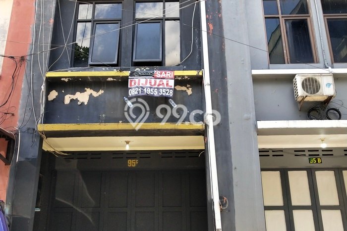 Ruko Bagus Dijual LB 150m2 Lokasi Strategis Bandung Area Cocok untuk Berbisnis Ruko Bagus Dijual LB 150m2 Lokasi Strategis Bandung Area Cocok untuk Berbisnis